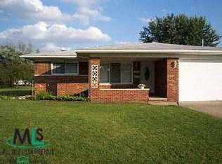 3648 S Barbara Ct, Sterling Heights, MI 48310