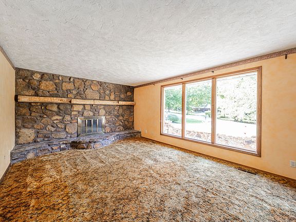 4th image of 9846 N Ammerman Dr