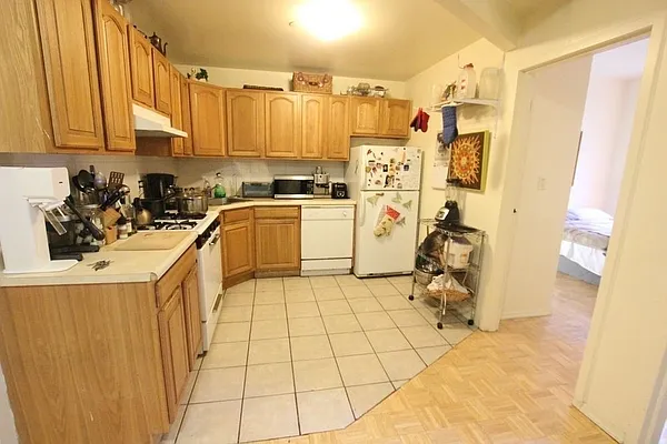 Rented by Bedford 6 Real Estate | media 4