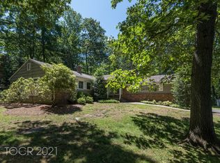 114 Youngs Rd, Mahwah, NJ 07430