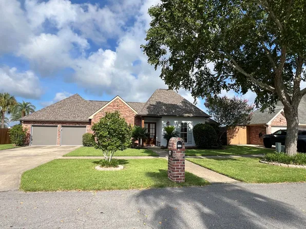 117 Field Crest Pkwy, Youngsville, LA 70592