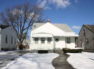 838 Cambridge Rd, Berkley, MI 48072