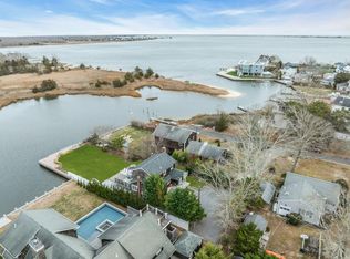 53 W End Ave, East Quogue, NY 11942