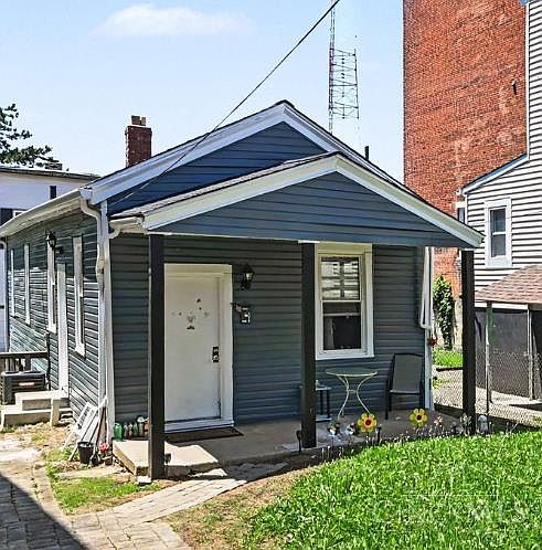 1st image of 2331 May St