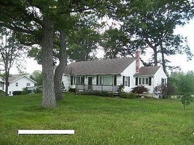 1st image of 719 Woodlawn Ave