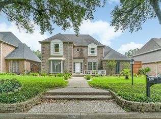 15738 Fleetwood Oaks Dr, Houston, TX 77079