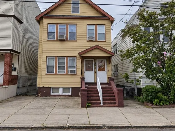 388 6th Street, Newark, NJ 07107
