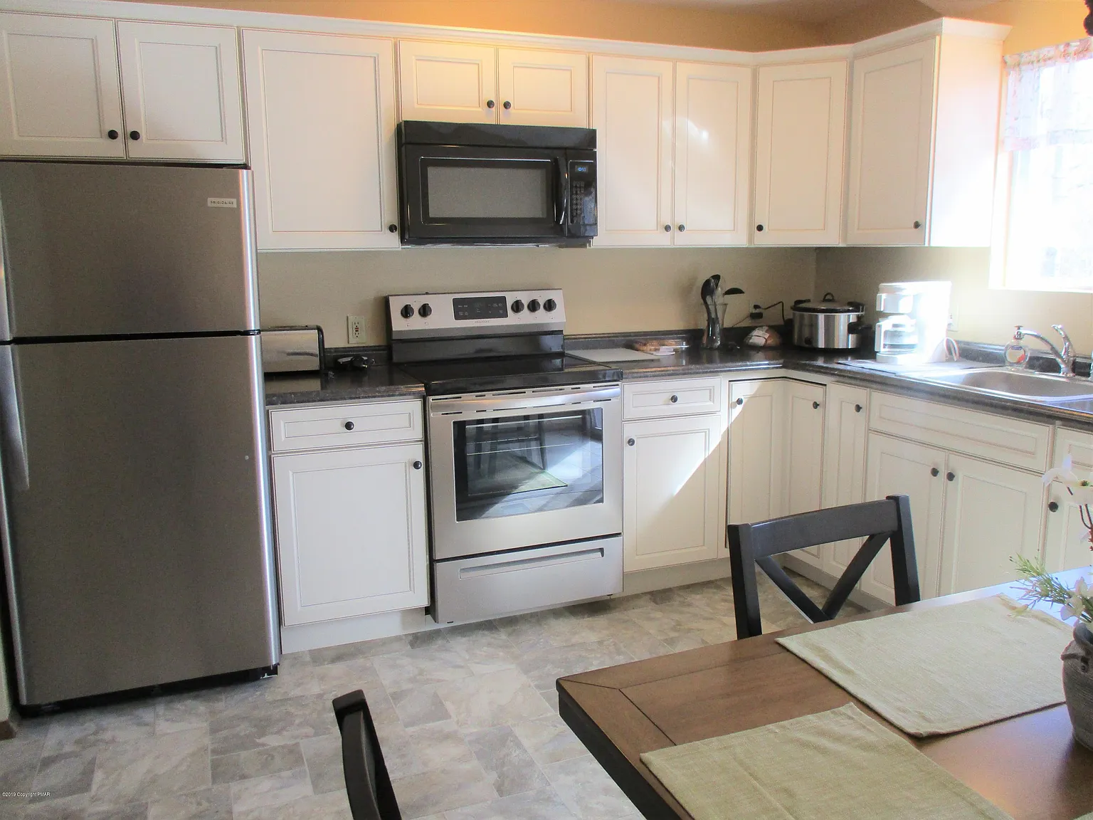 5407 Ridgefield Dr photo 1