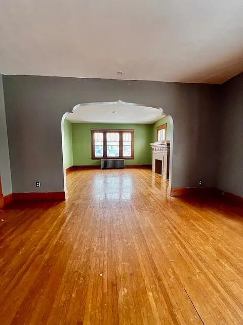 3 bed, 1100 sqft, $1,400 — Photo 3