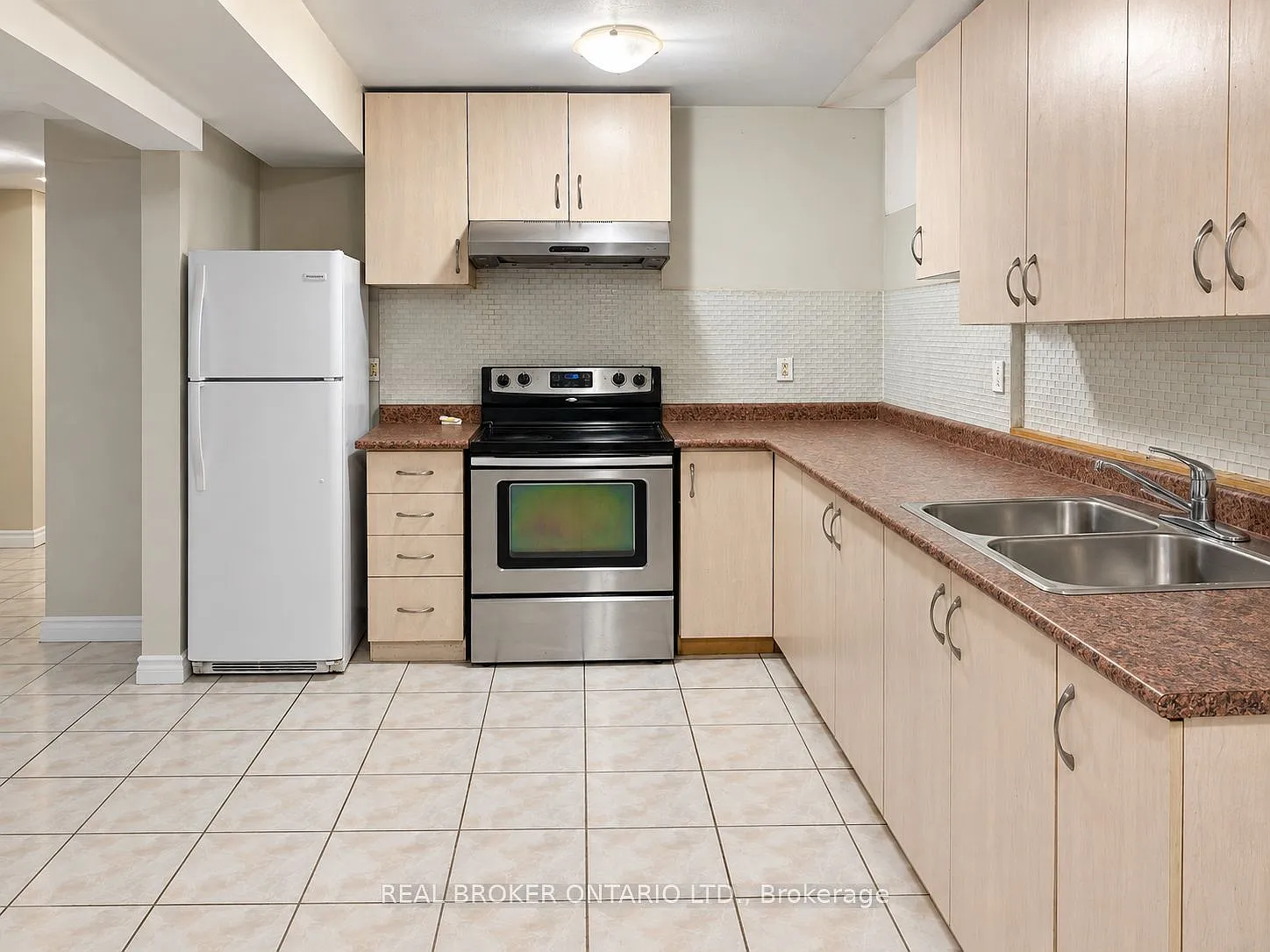 2 bed, $1,800 — Photo 3