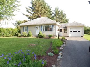 1836 East St, Pittsfield, MA 01201