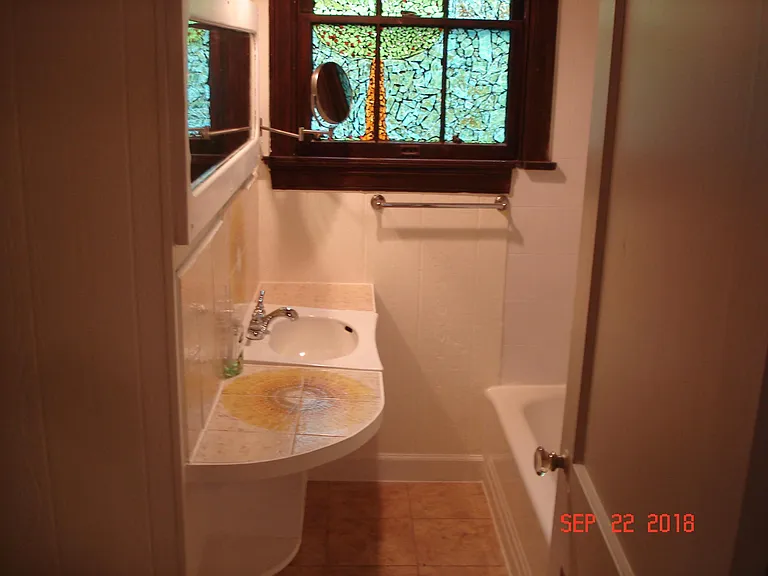 610 Cliff Dr — Photo 10