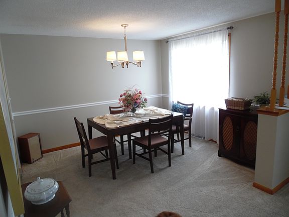 4th image of 58 S Transit Hill Dr