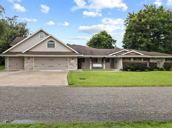 1308 Boyd Ave, Port Neches, TX 77651