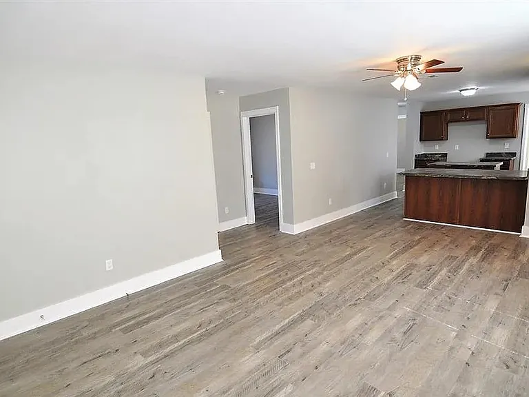 4137 Fitzpatrick Blvd — Photo 2