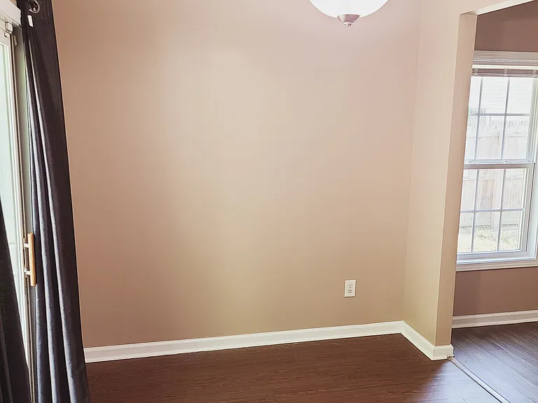 6835 Bone Creek Dr — Photo 16