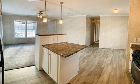 2nd image of 107 Idaho St #107