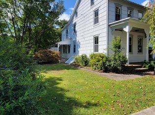 40 Star Rd, Hereford, PA 18056