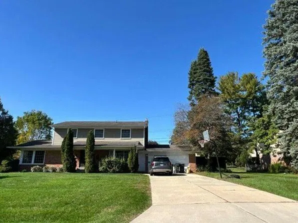 970 Hampstead Ln, Rochester Hills, MI 48309