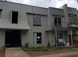 4830 E 68th St UNIT 246, Tulsa, OK 74136