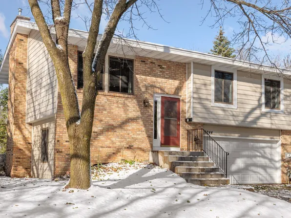 2244 Oregon Ct, Saint Louis Park, MN 55426