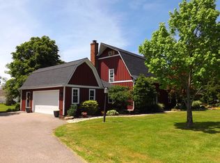 990 Aurora Hudson Rd, Aurora, OH 44202