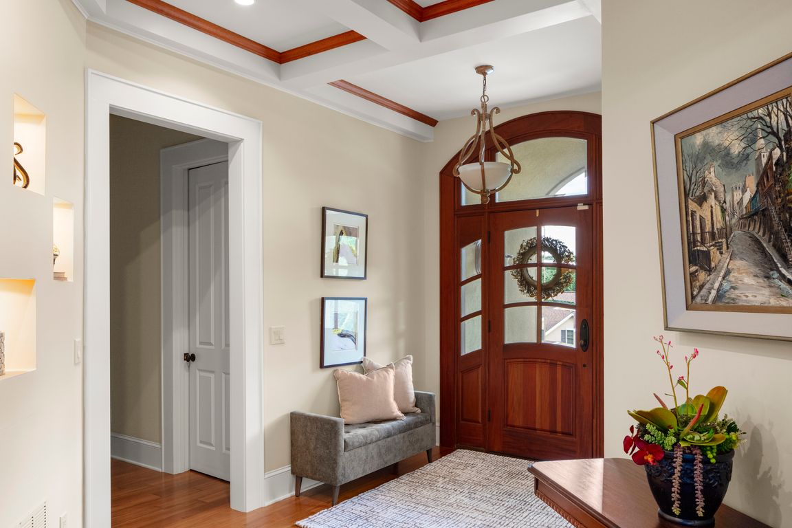 next background image