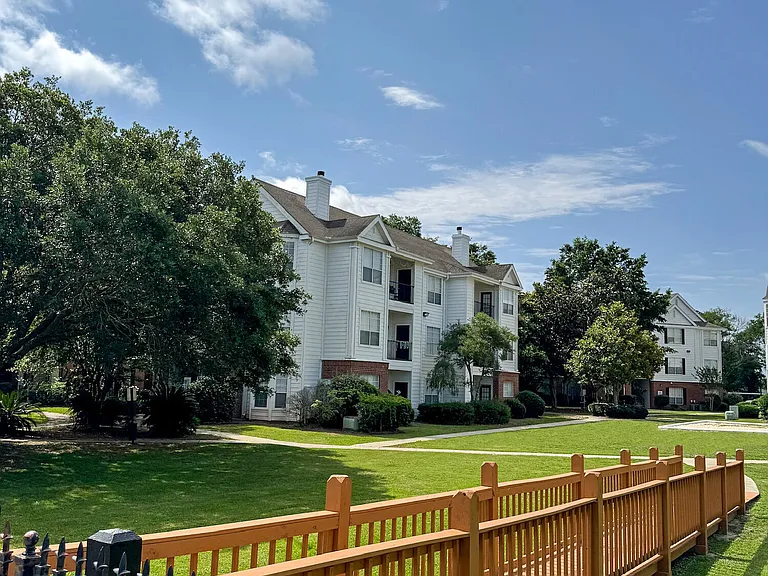The Preserve Apartments — Photo 29