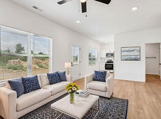 41 Santo Domingo Dr #DRI, Moscow Mills, MO 63362