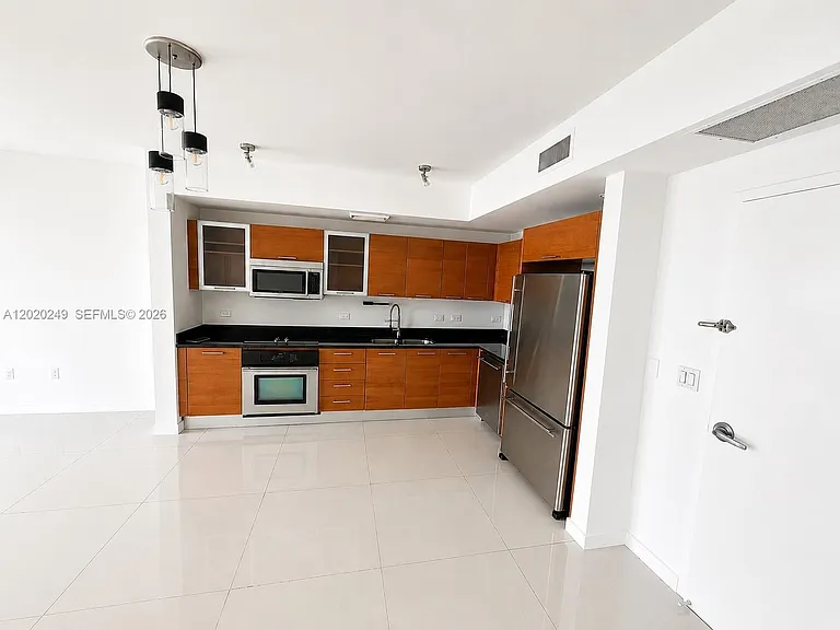 3470 E Coast Ave #H1712 — Photo 15