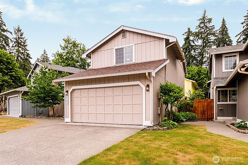 2nd image of 6105 Carmel Lane SE