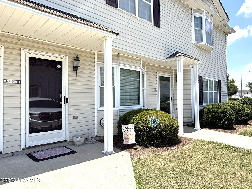 1st image of 3820 E Vancroft Circle #I8