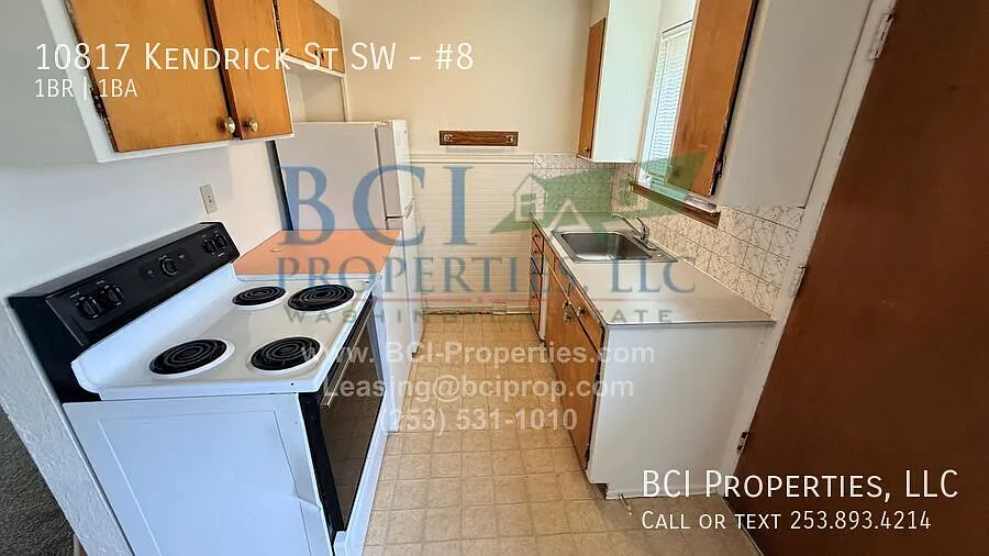 Move In Special- $300 Visa Gift Card-Spacious 1 Bedroom Home Available Now! — Photo 2