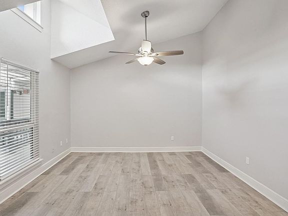 4th image of 4101 Hessmer Ave APT 312