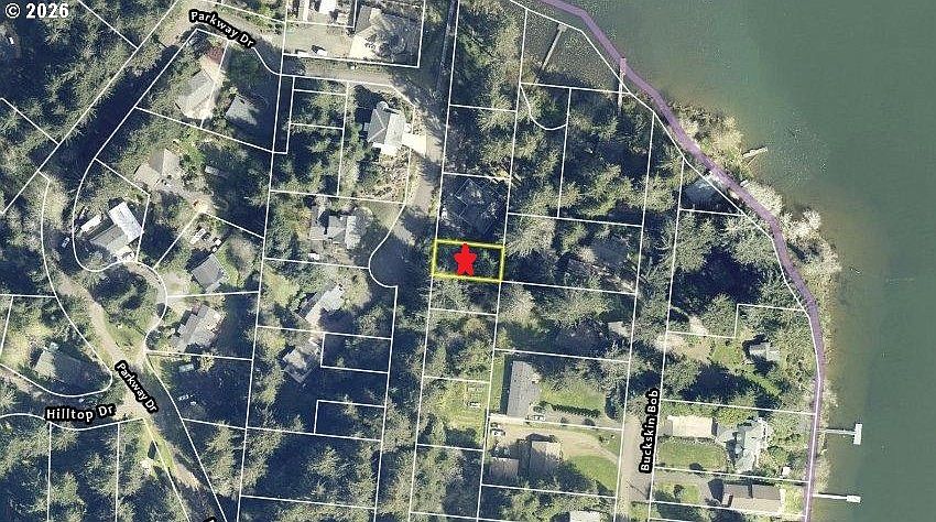 1st image of Parkway Dr #3900