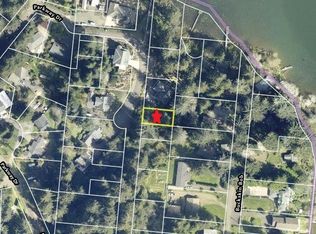 Parkway Dr #3900, Florence, OR 97439