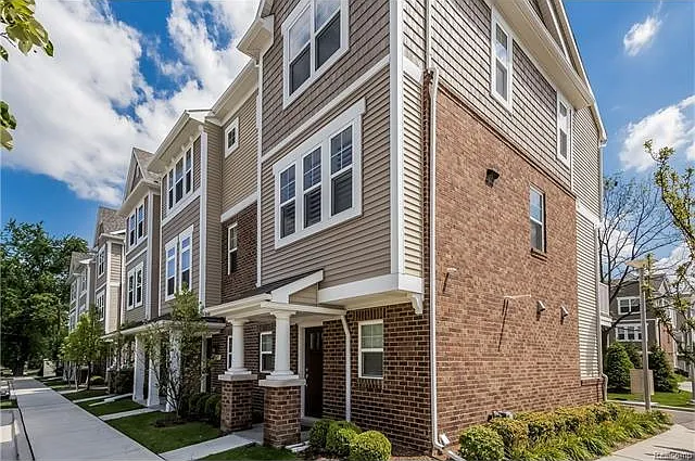 2 bed, 2.5 bath, 1460 sqft, $2,600 — Photo 3