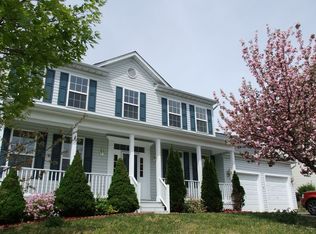 27 Indian Wood Ln, Fredericksburg, VA 22405