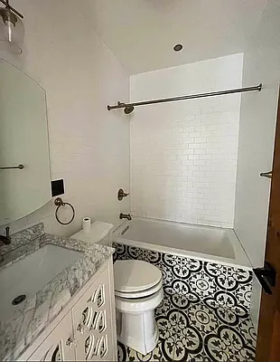 Rented by Voro NYC | media 7