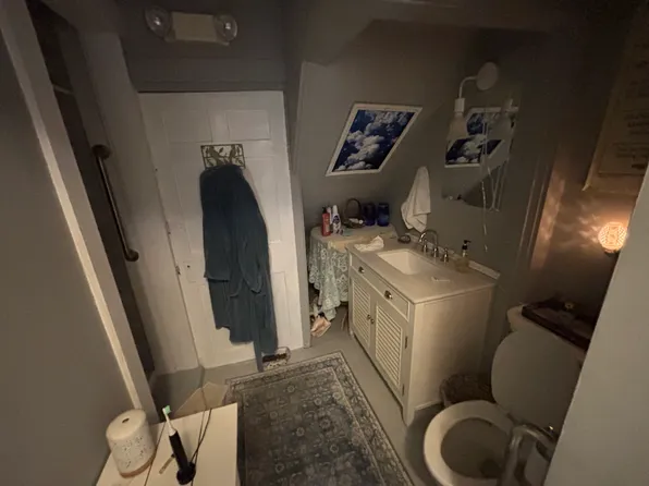 30 King Sq #1, Whitefield, NH 03598