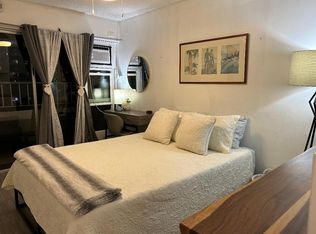 1690 Ala Moana Blvd #1004, Honolulu, HI 96815