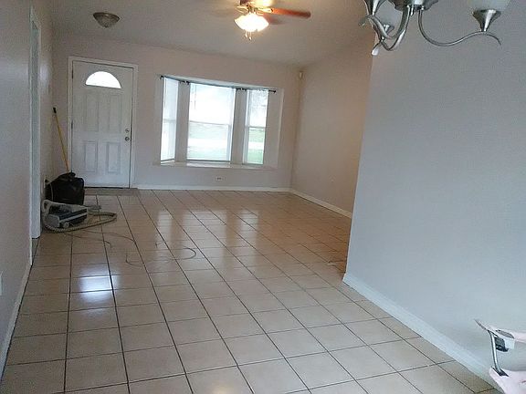 Dining to Living room