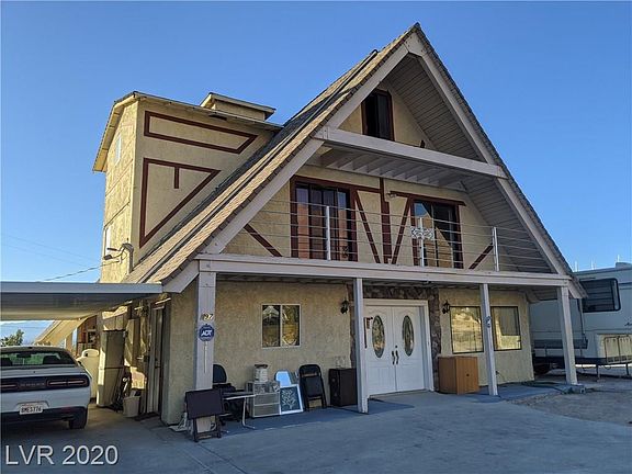 2nd image of 697 Benedict Dr