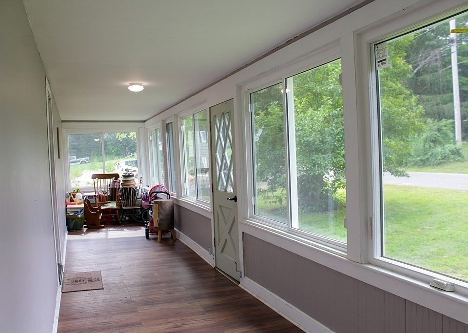 122 Ludlow Rd, Chicopee, MA 01020 Zillow