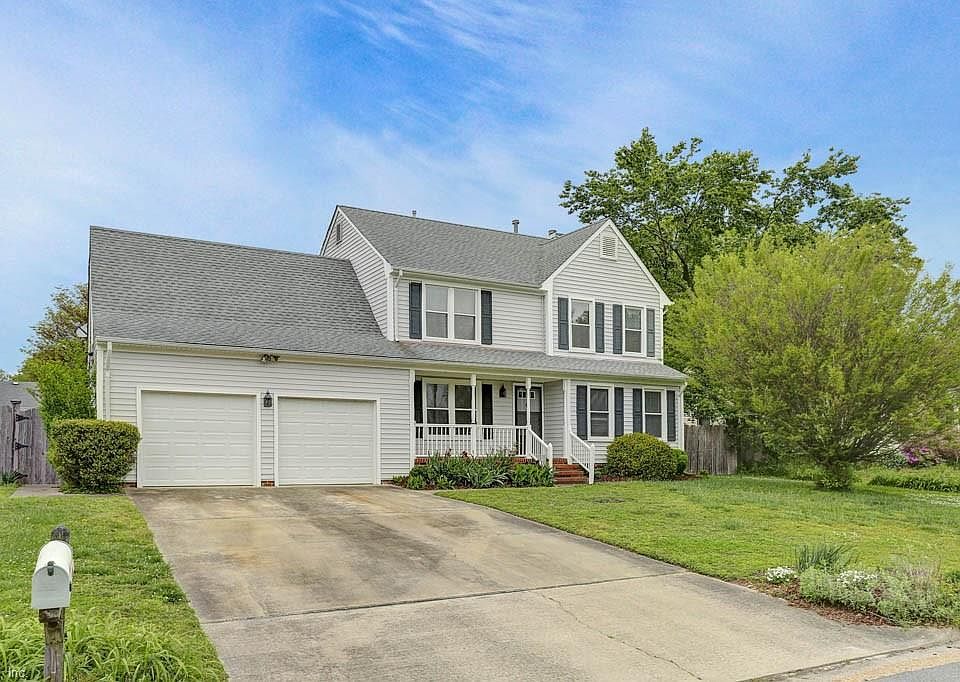 1st image of 944 Nugent Dr