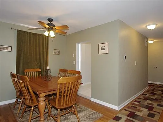 Sold by Exclusive Properties Sotheby's International Realty | media 1