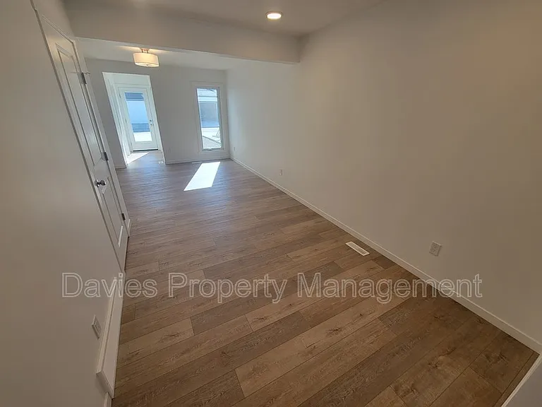 2023 210th St NW #MAIN — Photo 5