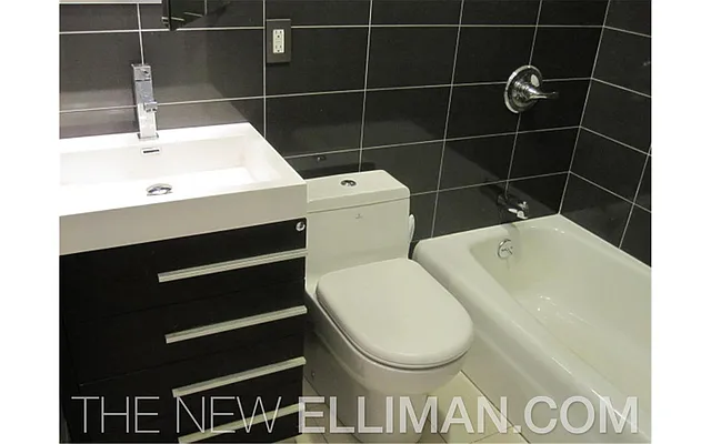 Rented by Douglas Elliman | media 7