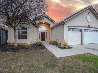 7224 N Bonadelle Ave, Fresno, CA 93720