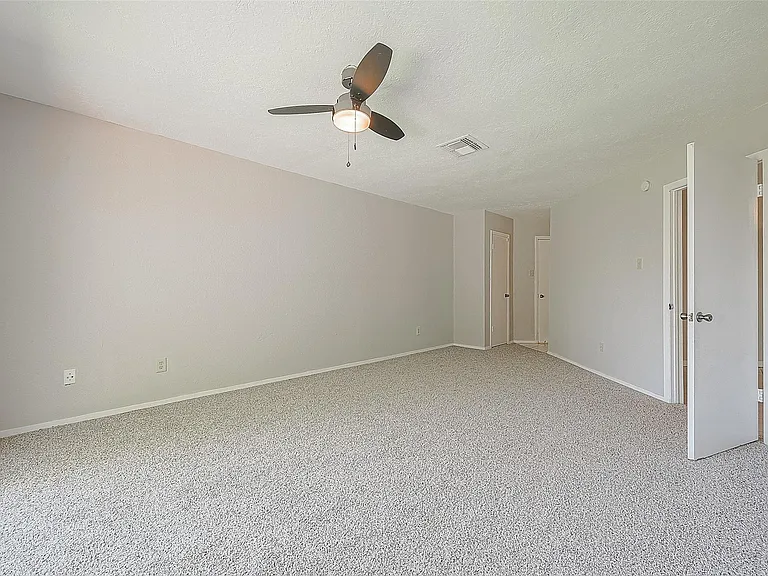19510 Westhaven Dr — Photo 36